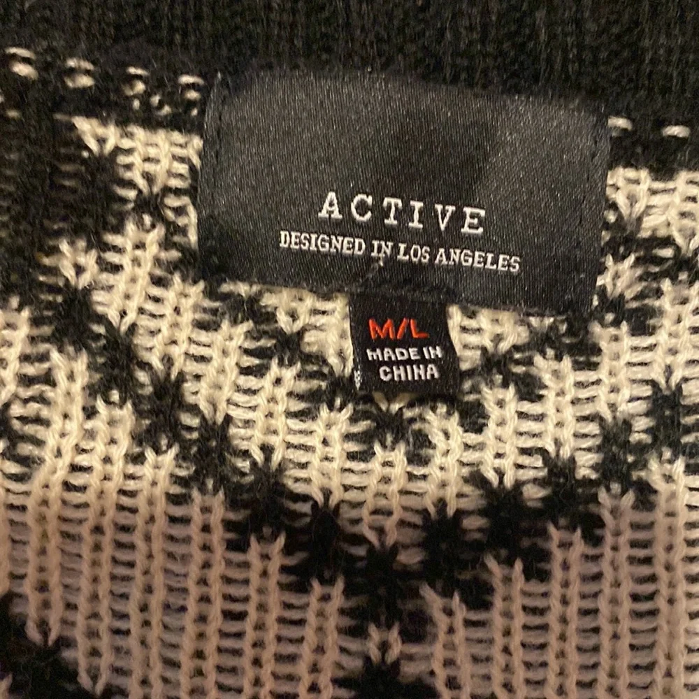 Womens Cardigan - Picture 4 of 4